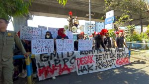 Tak Puas Hasil RDP, Komite Adat Kembali Geruduk DPRD Sulsel Desak Hak Angket GMTD