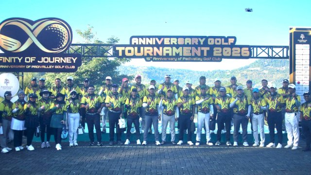Peserta turnamen golf pada perayaan hari jadi Padivalley Golf Club ke-15 tahun. Foto: Istimewa.