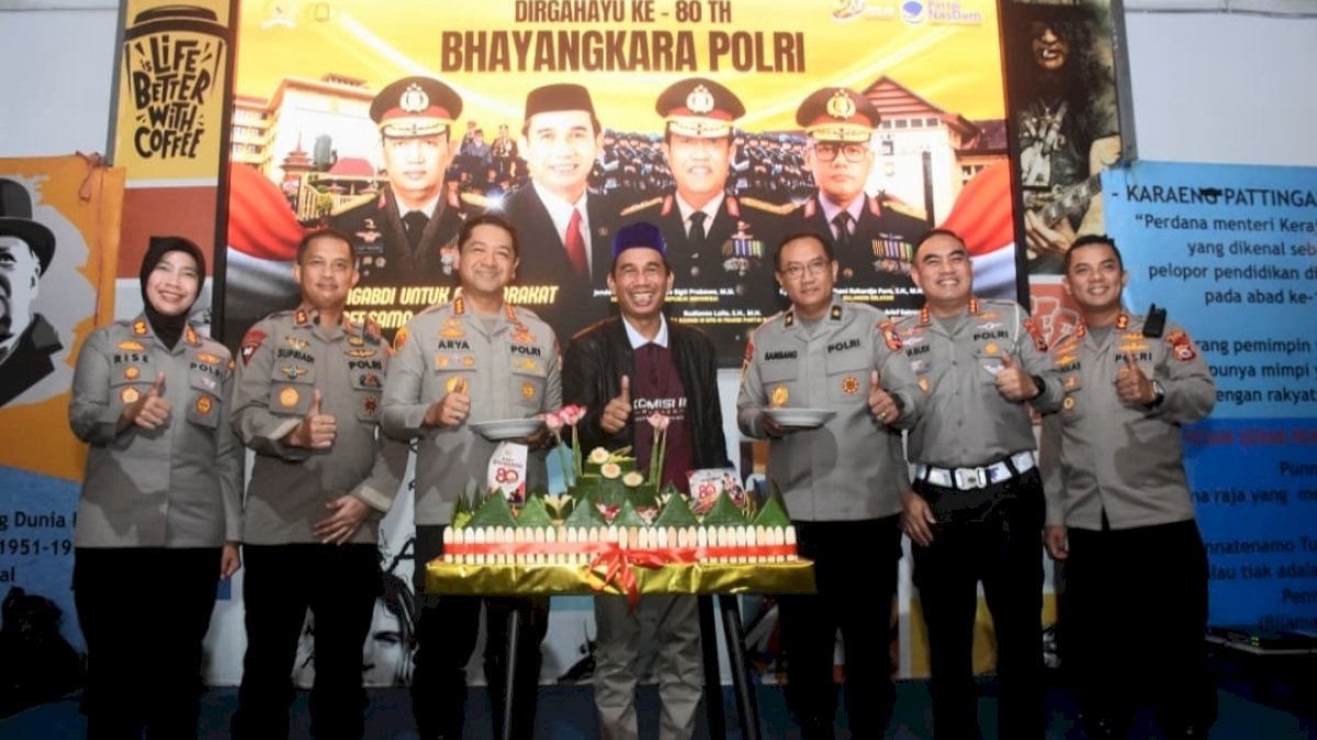 Hadiri Acara Rudianto Lallo, Kapolrestabes Makassar Tekankan Peran Masyarakat Jaga Kamtibmas