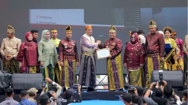 istimewa