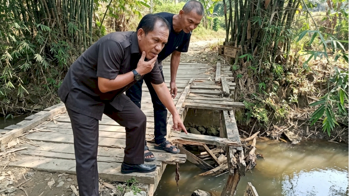 Jembatan Kanawatu–Maramba Jadi Sorotan, Badawi Alwi Turun Cek Kondisi