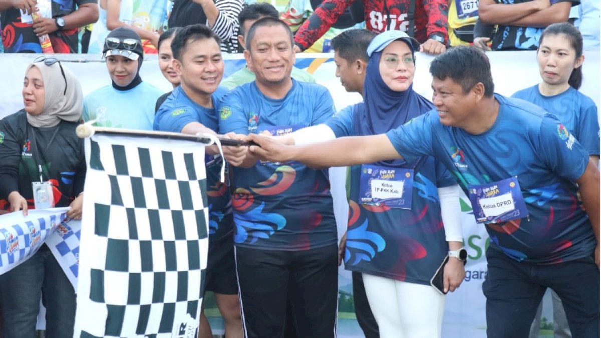 Ribuan Peserta Meriahkan Fun Run Juara 2026, Ketua DPRD Luwu Timur Dorong Budaya Hidup Sehat