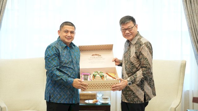 istimewa