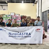 Grup Astra Makassar Salurkan 400 Dus Indomie untuk Korban Gempa NTT