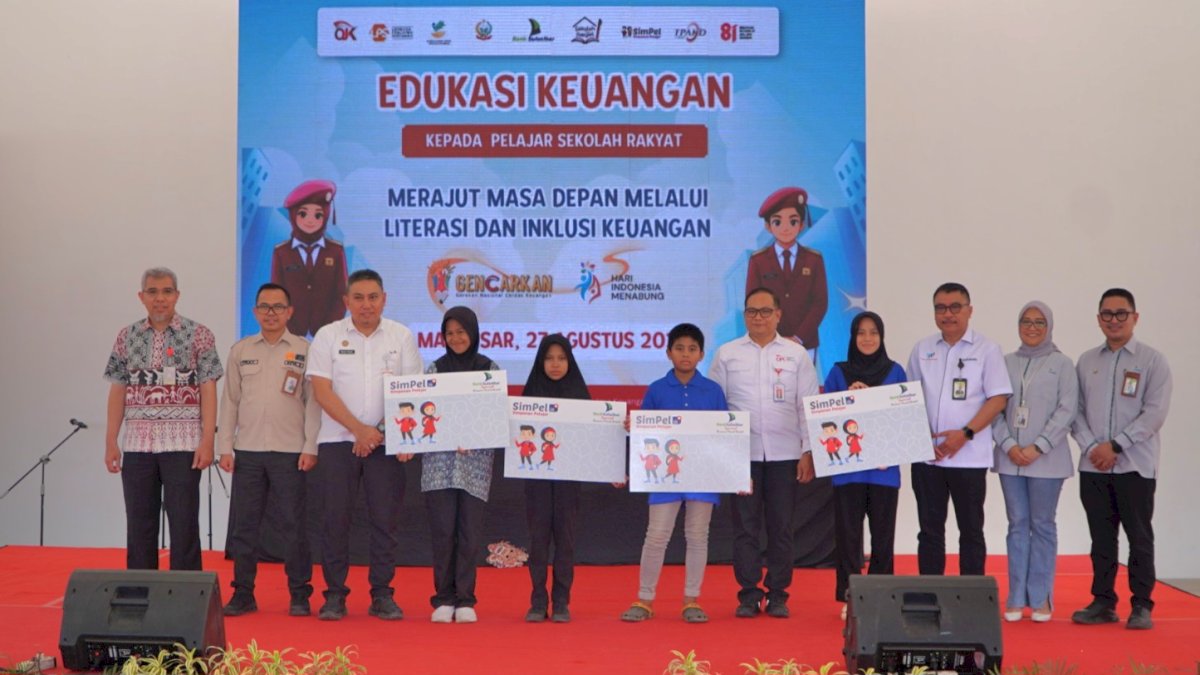 570 Siswa Sekolah Rakyat di Makassar Mulai Menabung, OJK Perkuat Literasi Keuangan Generasi Muda