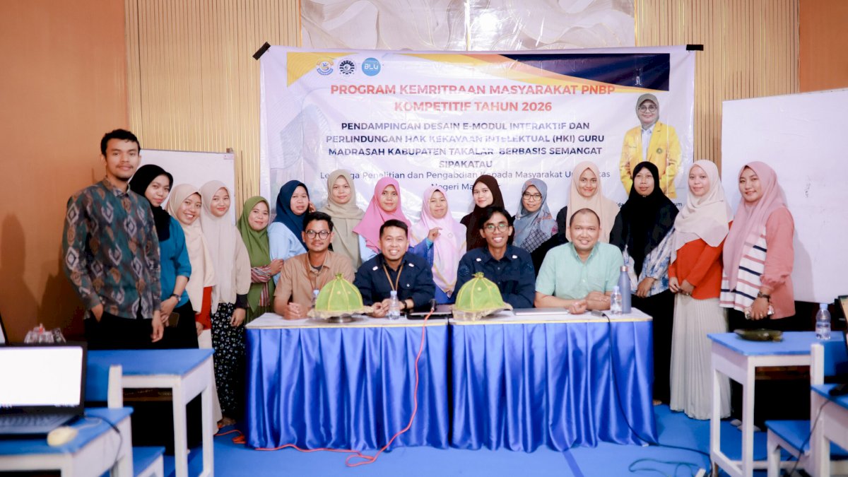 Dosen Bisnis Digital UNM Gelar Pengabdian di Takalar, Dampingi Guru Kembangkan E-Modul Interaktif