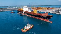 IPCM Kawal Sandar Perdana Kapal Panamax MSC Bremerhaven V di Patimban