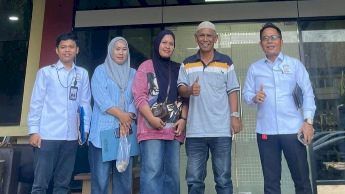 LBH Anak Rakyat Dampingi 2 Kliennya Jalani Pemeriksaan di Polda Sulsel