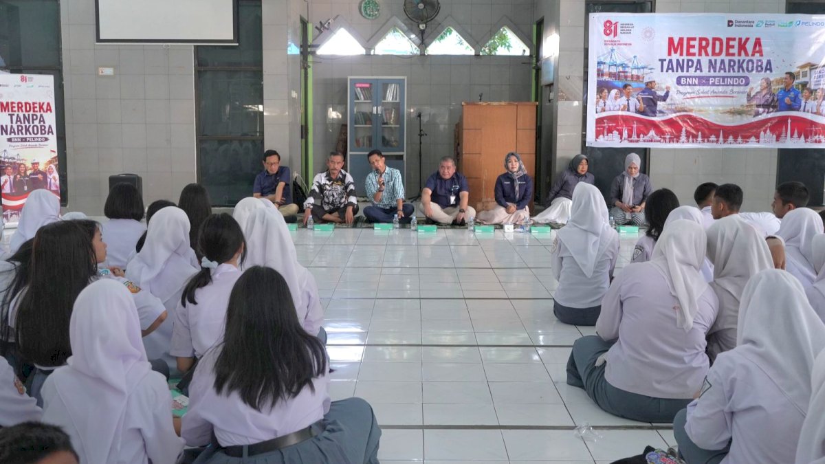 Pelindo Edukasi Pelajar Makassar Bahaya Narkoba
