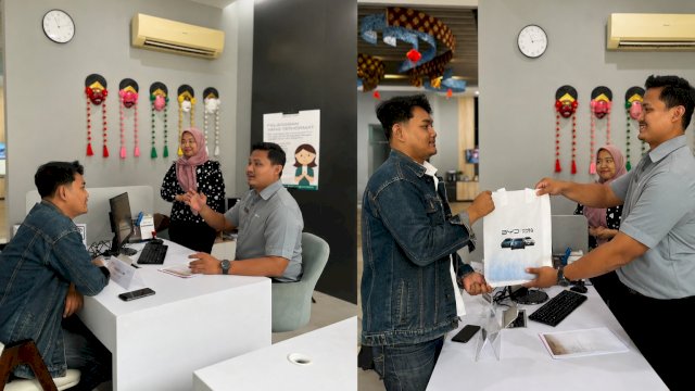 Haka Auto beri hadiah kepada konsumen di Hari Pelanggan Nasional. Foto: Istimewa.
