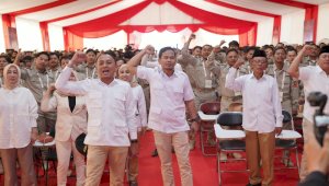 Gerindra Sulsel Kukuhkan 500 Laskar, Perkuat Mesin Partai dari Desa hingga RT &lrm;