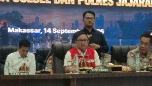Momen Wartawan Cecar GM Pertamina soal Kelangkaan BBM di Makassar