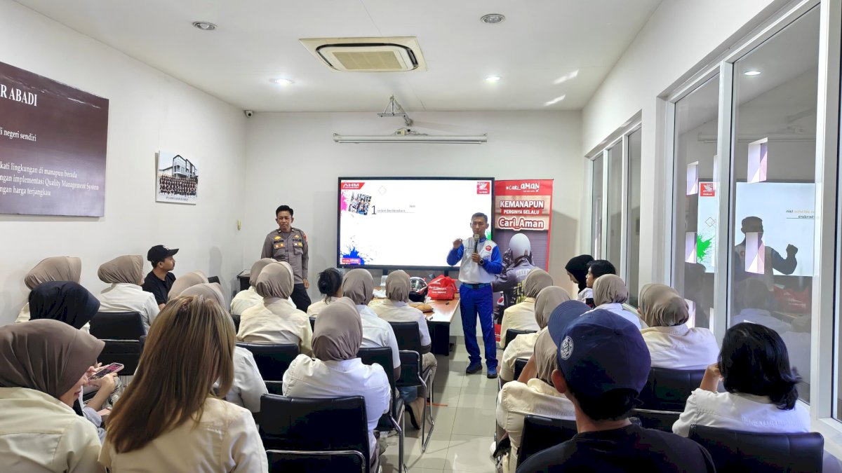 Asmo Sulsel Edukasi Safety Riding 40 Karyawan Jordan Bakery di Gowa