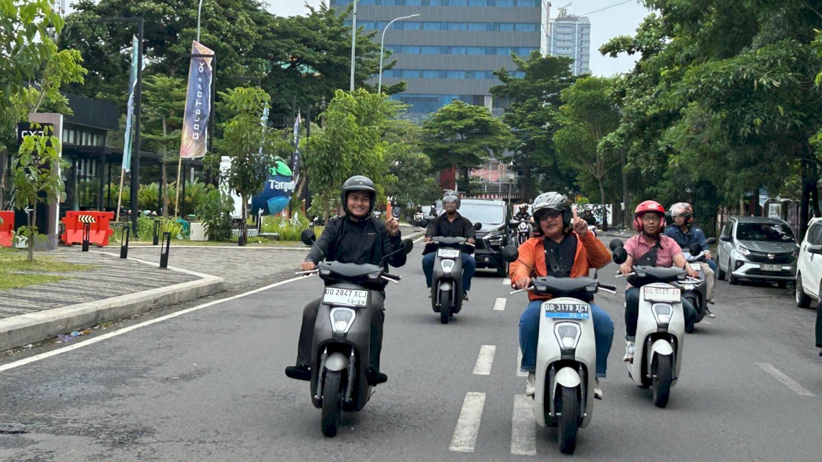 Solusi Mobilitas di Tengah Kelangkaan BBM, Asmo Sulsel Hadirkan Promo Honda EV