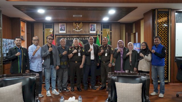 istimewa