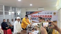 Arifin Manggau Jadi Pendaftar Pertama Calon Rektor UNM, Bawa Spirit &ldquo;Sama-samaKi&rdquo; untuk UNM