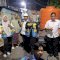Dipimpin Kawil IV PDAM Makassar, Bantuan Air Bersih Gratis untuk Warga Tembus Lorong Bara-Baraya hingga Malam