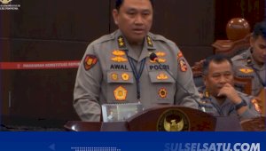VIDEO: Kapolri Mutasi Kapolda Sulsel, Irjen Djuhandhani Diganti Irjen M Awal Chairuddin