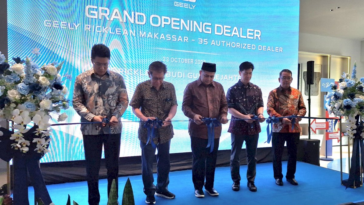 Geely Resmi Buka Diler Pertama di Sulawesi