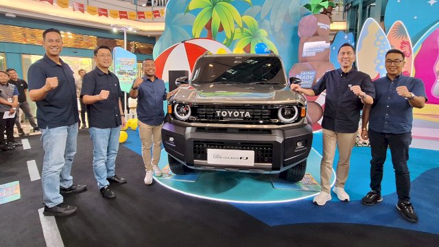 Kalla Toyota Preview Land Cruiser FJ di Makassar, Hadikan Tipe Adventure dan Standar. Foto: Istimewa.