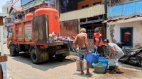 Bantu Warga di Musim Kemarau, Pemkot Makassar Terus Salurkan Air Bersih untuk 26 Ribu KK di 9 Kecamatan