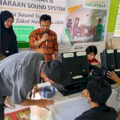 LAZ Hadji Kalla Salurkan Sound System ke 90 Masjid dan 30 Pesantren