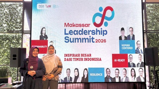Press conferensi Makassar Leadership Summit 2026 yang dihadiri Ketua Panitia MLS 2026 Fauziah Zulfitri dan Wakil Direktur GNIK Area Sulsel Hasnaeni Asri. Foto: Sri Wahyu Diastuti / Sulselsatu.com.