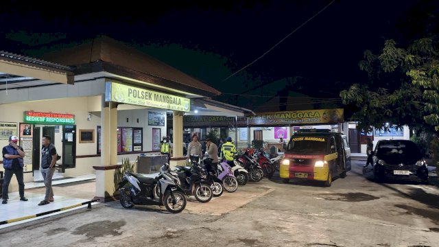 istimewa