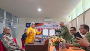 Prof Hasmyati Resmi Daftar Bakal Calon Rektor UNM