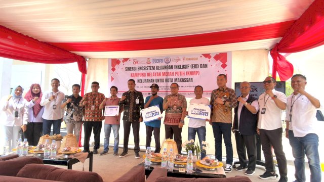 OJK Edukasi Keuangan Nelayan Untia Makassar. Foto: Istimewa.