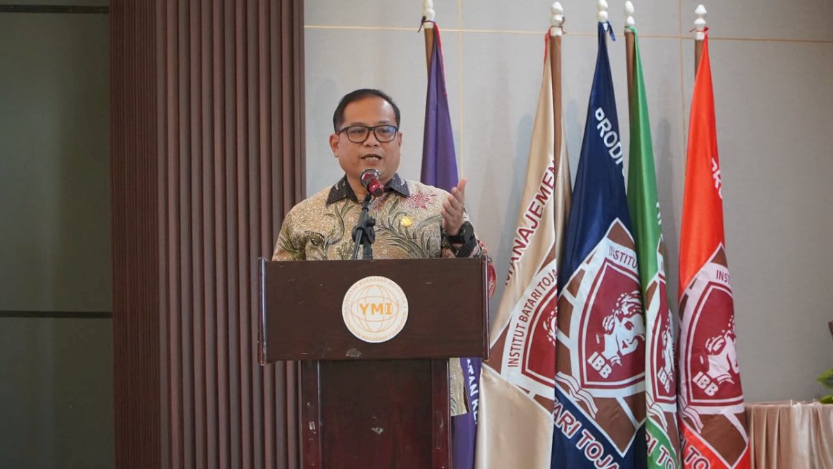 OJK Sulselbar Edukasi Warga Bone, Ingatkan Bahaya Investasi Ilegal