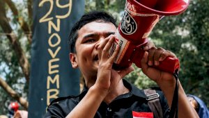 Kado Ulang Tahun untuk Prabowo: Ketika Republik Menagih Jawaban, Bukan Sekadar Perayaan