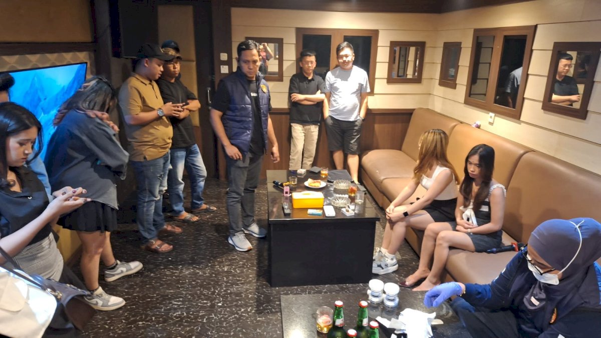 THM Almadera Makassar Dirazia Polisi, 3 Orang Positif Narkotika