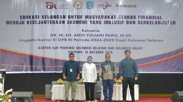 OJK dan Komisi XI DPR Edukasi Keuangan di Soppeng. Foto: Istimewa.