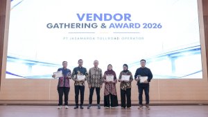 Kalla Translog Raih Predikat Vendor Berkinerja Baik
