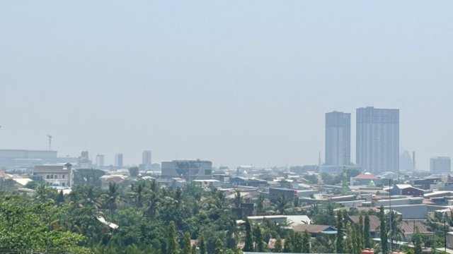 Kualitas udara Kota Makassar masuk kategori tidak sehat. Foto: Istimewa.