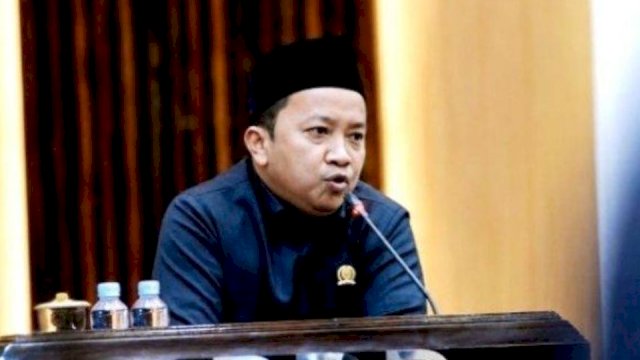 istimewa